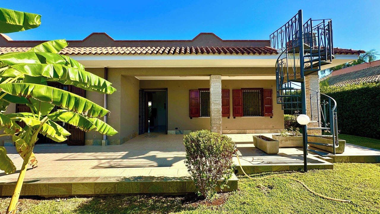 Photo of Outdoor in Arenella