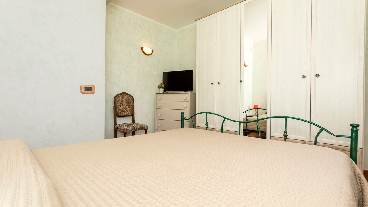 Photo of Bedroom in Mitogio