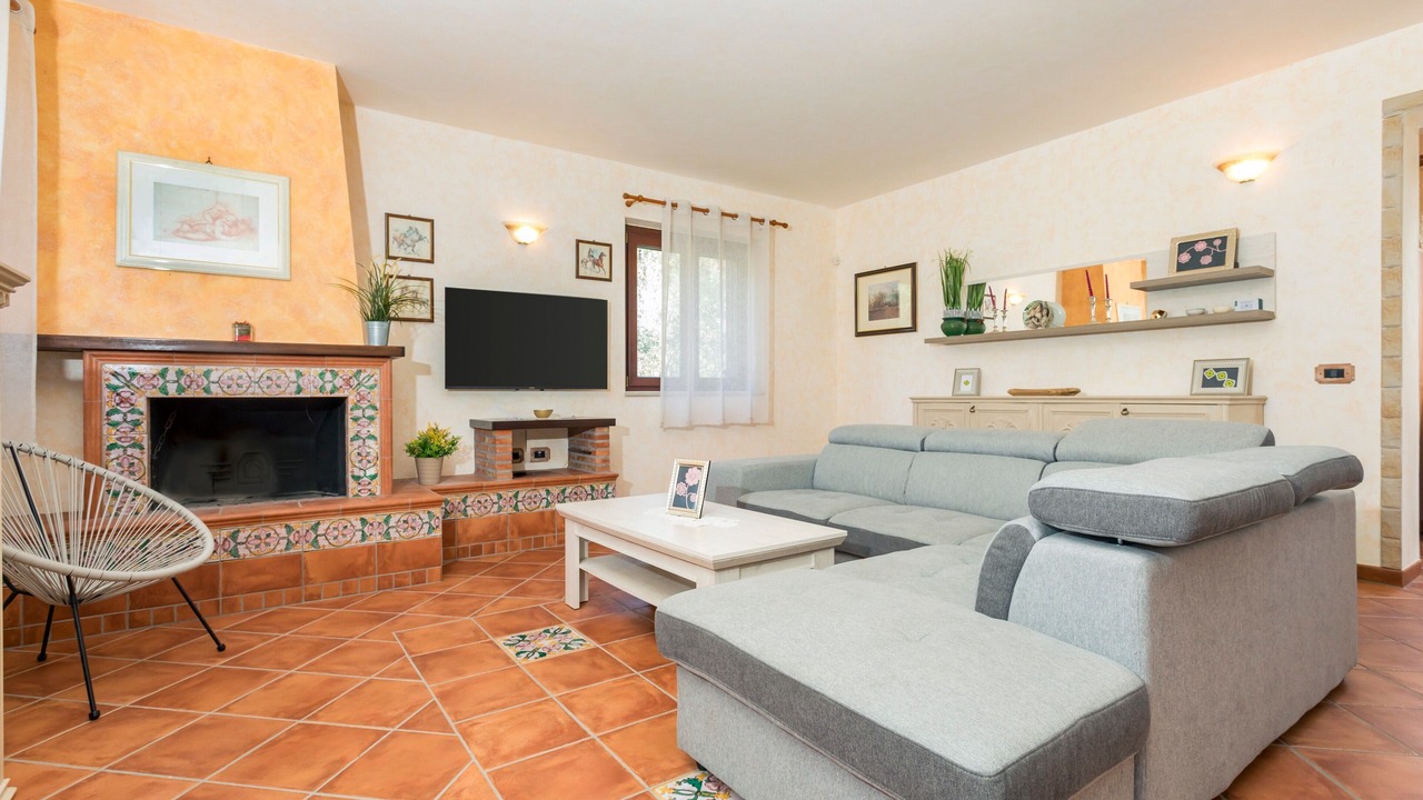 Photo of Livingroom in Mitogio