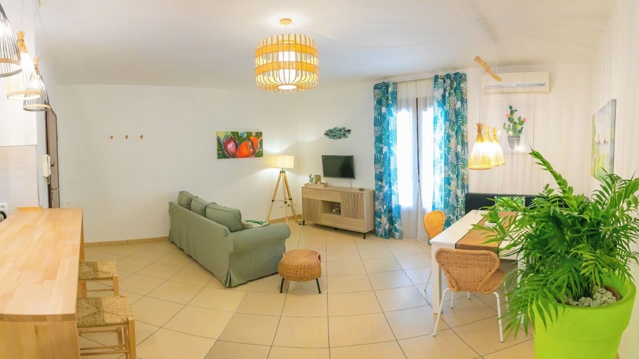 Photo of Livingroom in Old Town