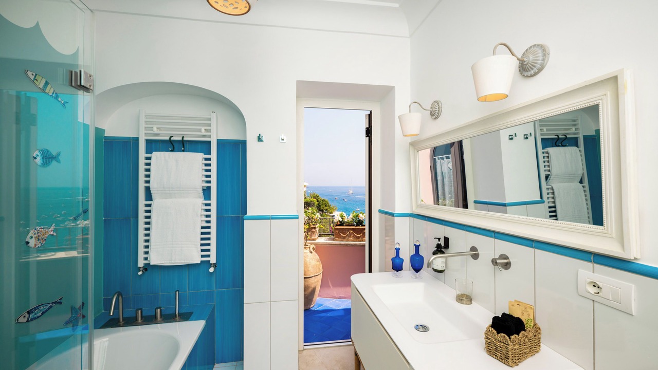 Photo of Bathroom in Positano
