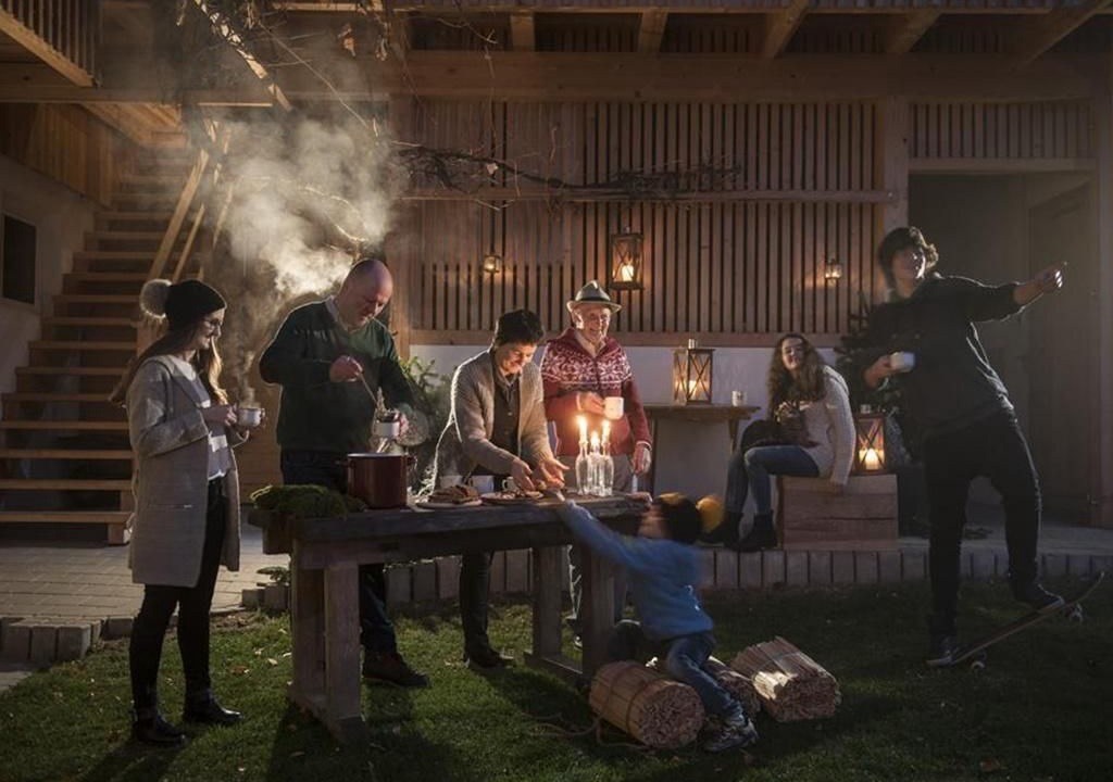 Photo of Outdoor in Anger
