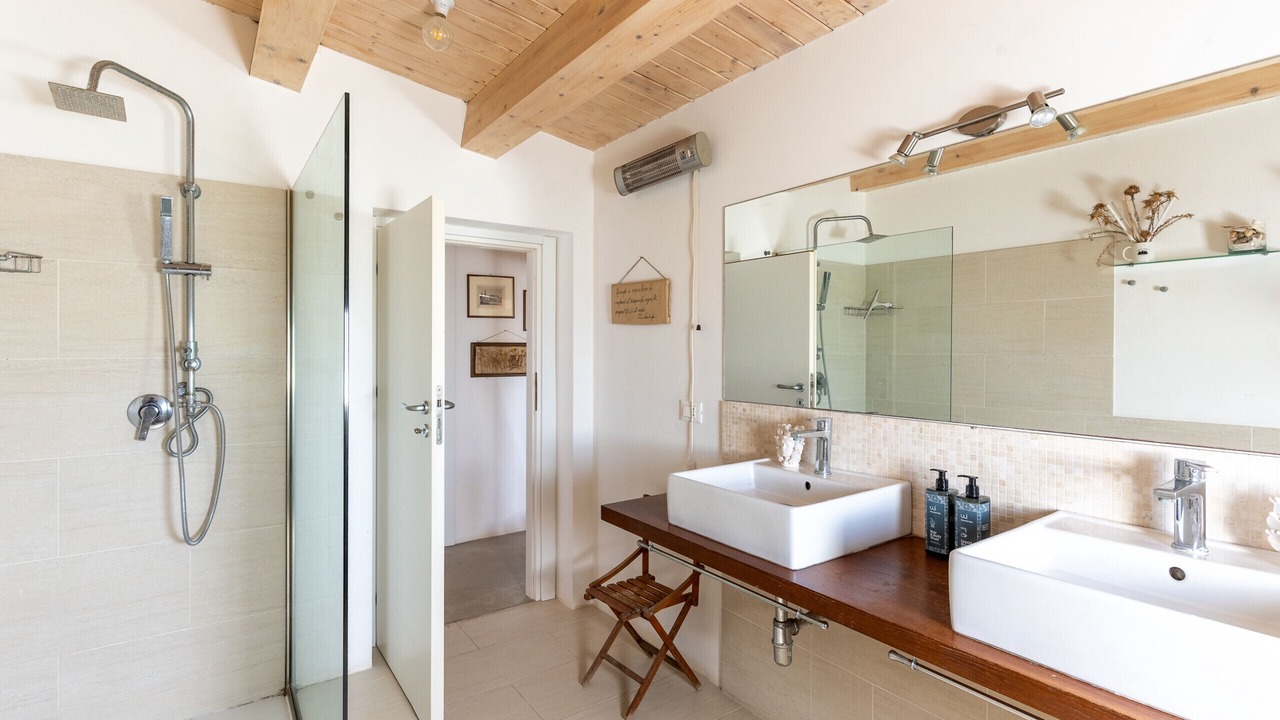 Photo of Bathroom in Noto