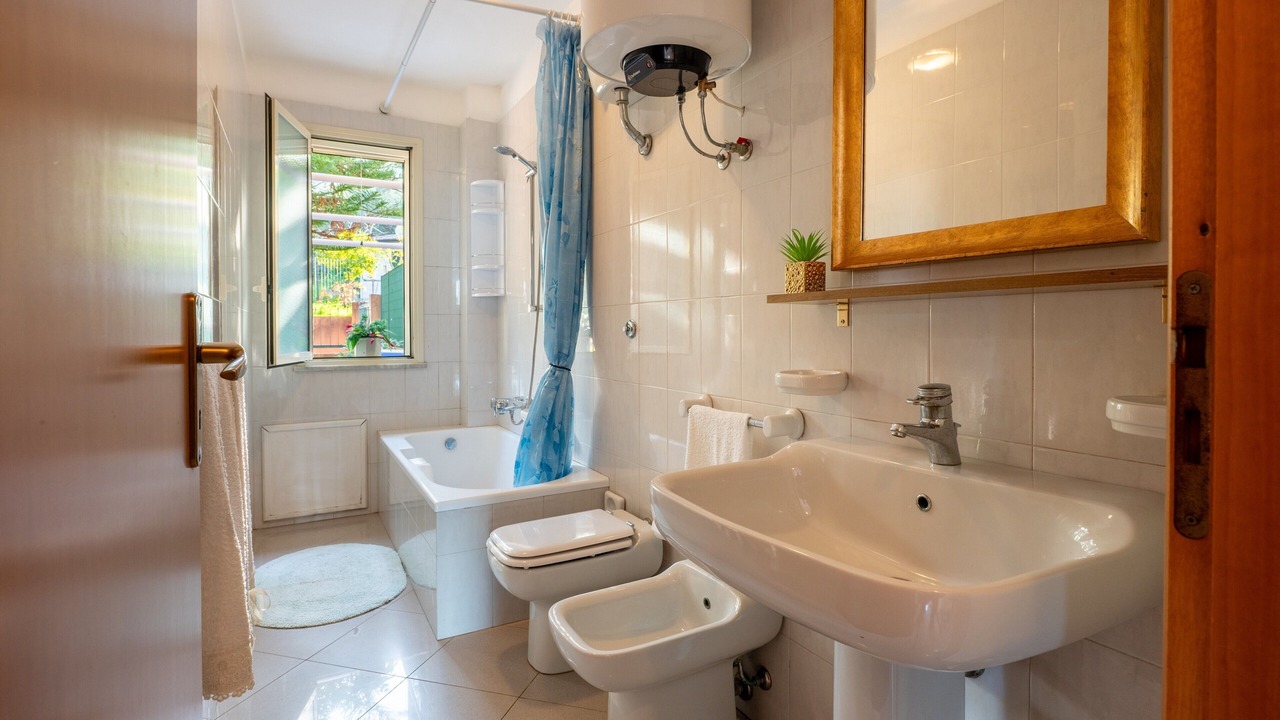 Photo of Bathroom in Cefalu