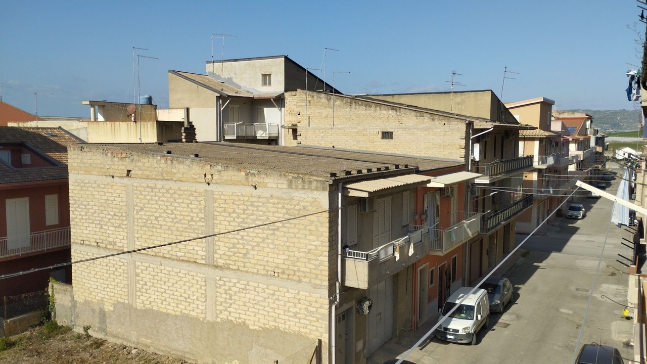 Photo of Others in Licata