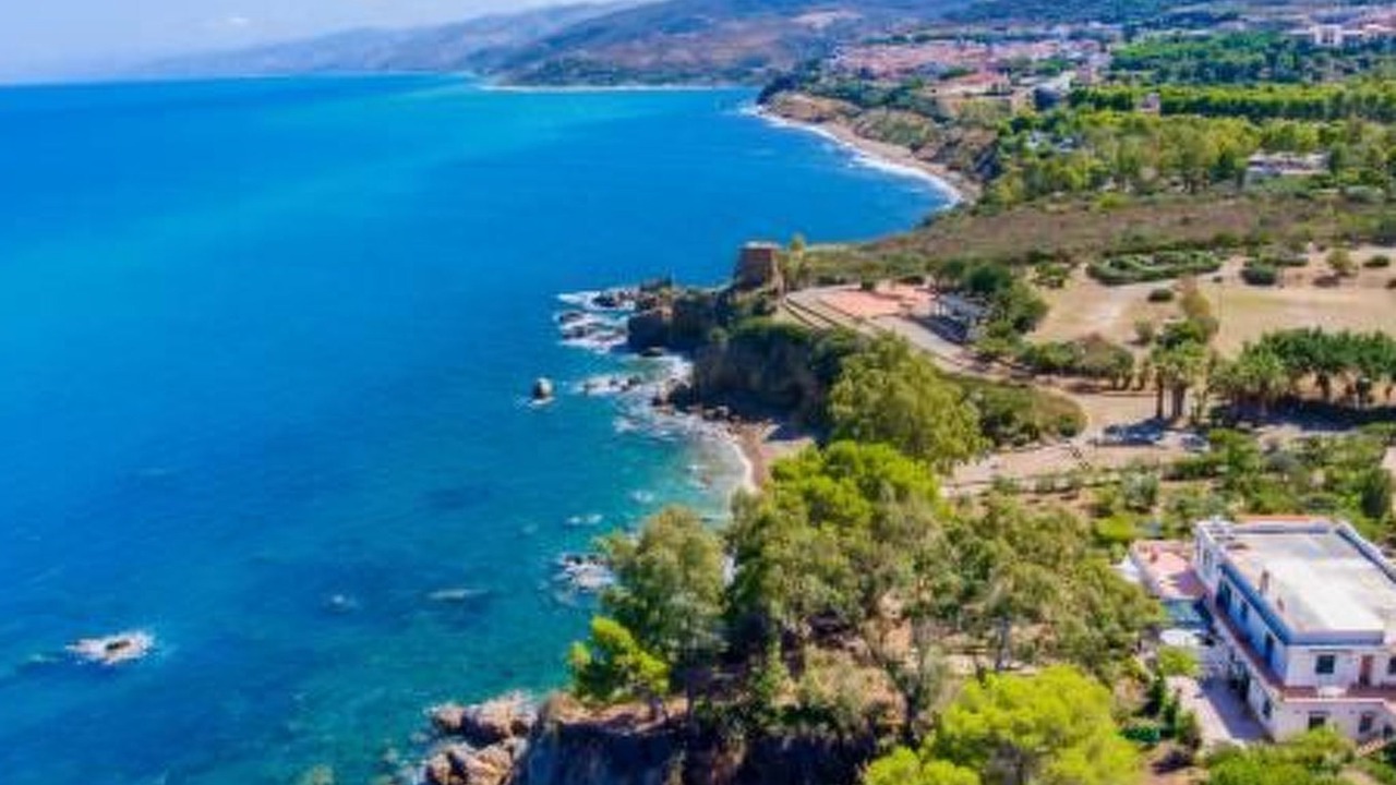 Photo of Outdoor in Pollina