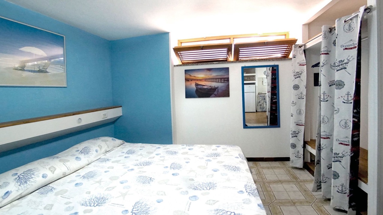 Photo of Bedroom in Minturno