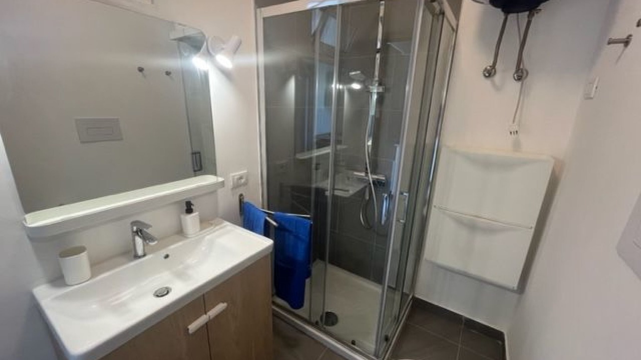 Photo of Bathroom in Paparella