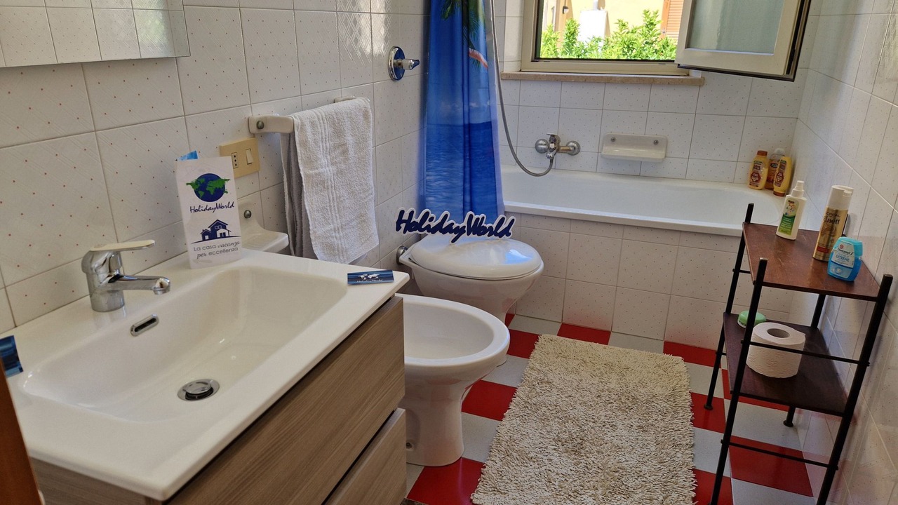 Photo of Bathroom in Paparella