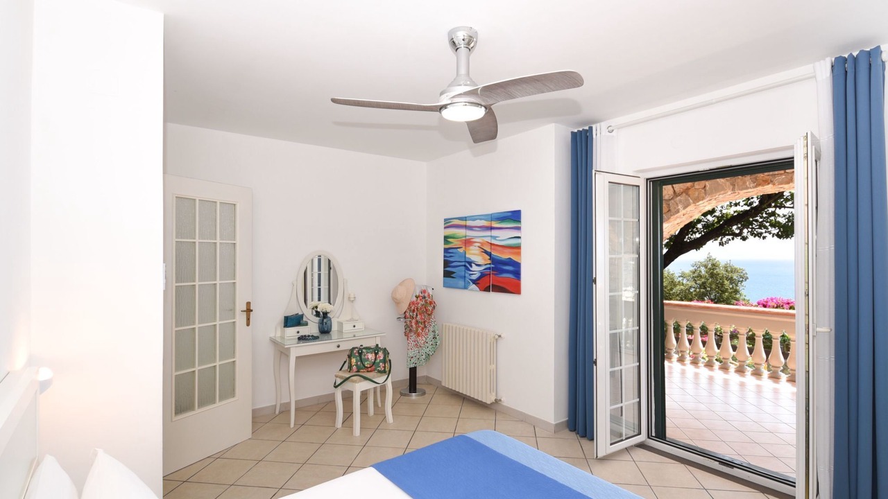Photo of Bedroom in Villammare