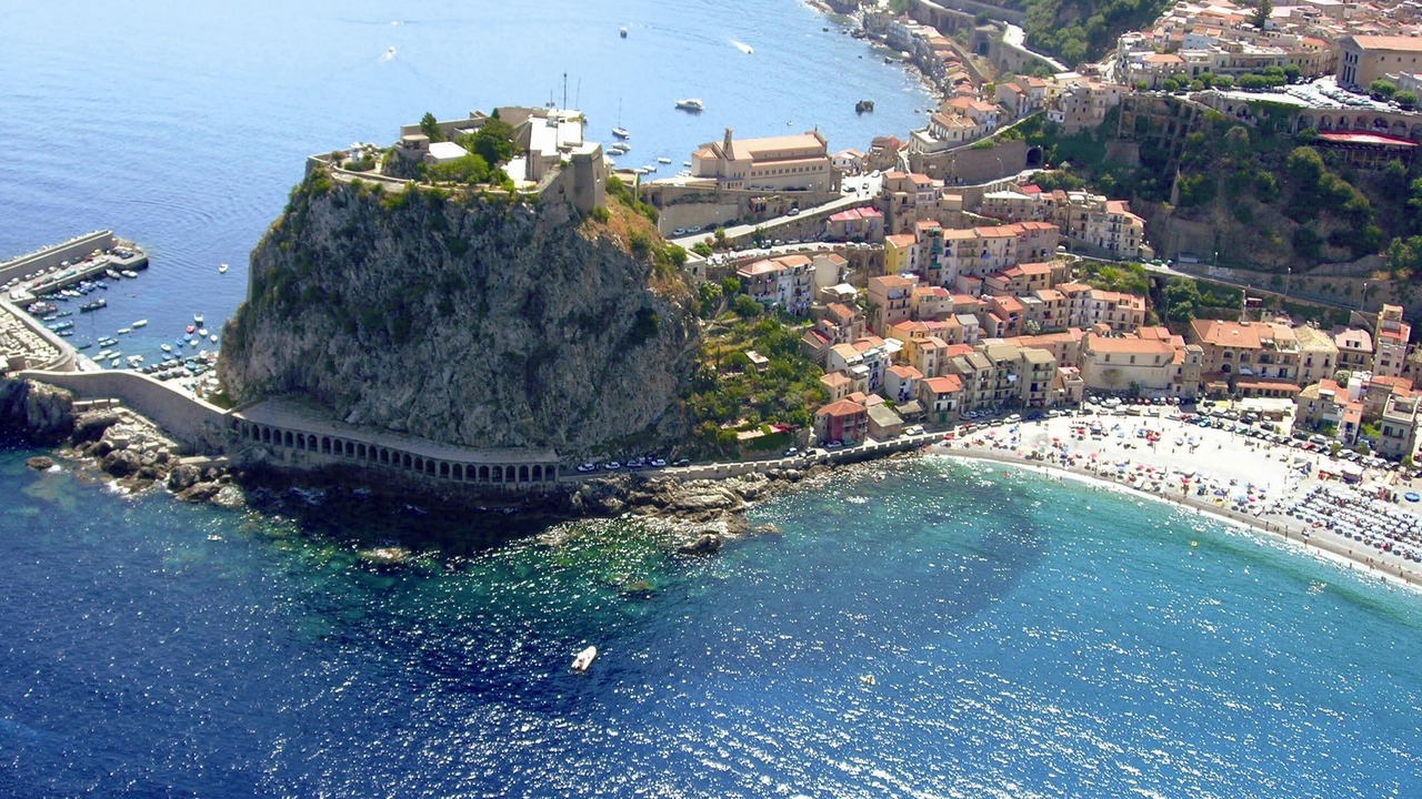 Photo of Others in Scilla
