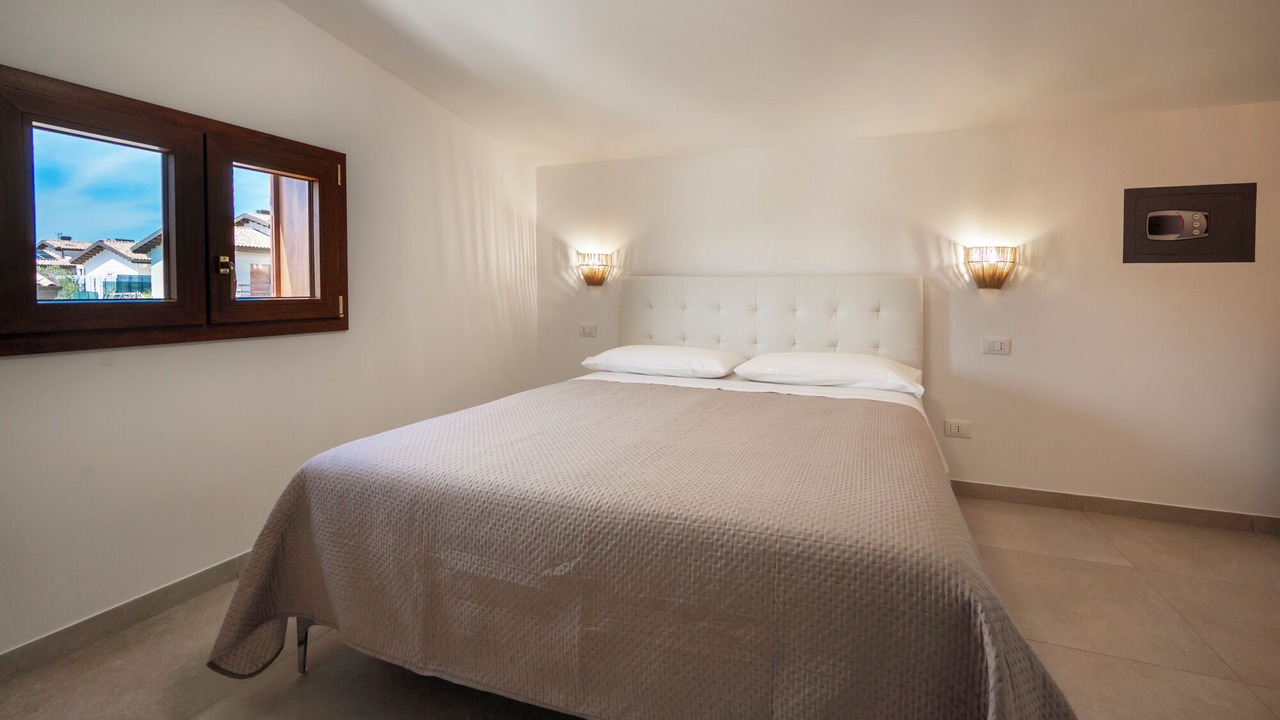 Photo of Bedroom in San Corrado di Fuori