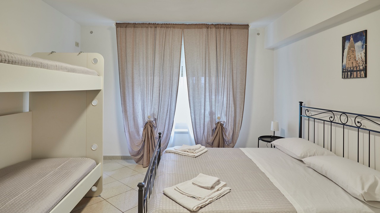 Photo of Bedroom in Pozzuoli
