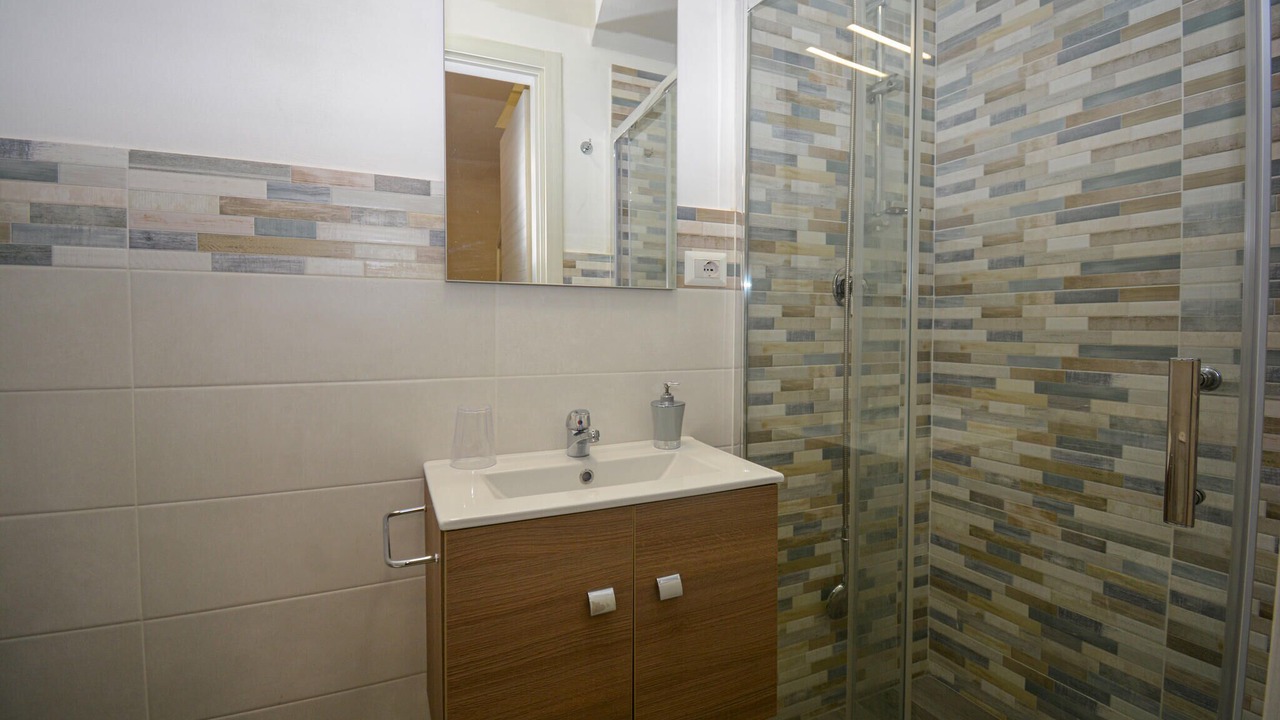 Photo of Bathroom in Solarino