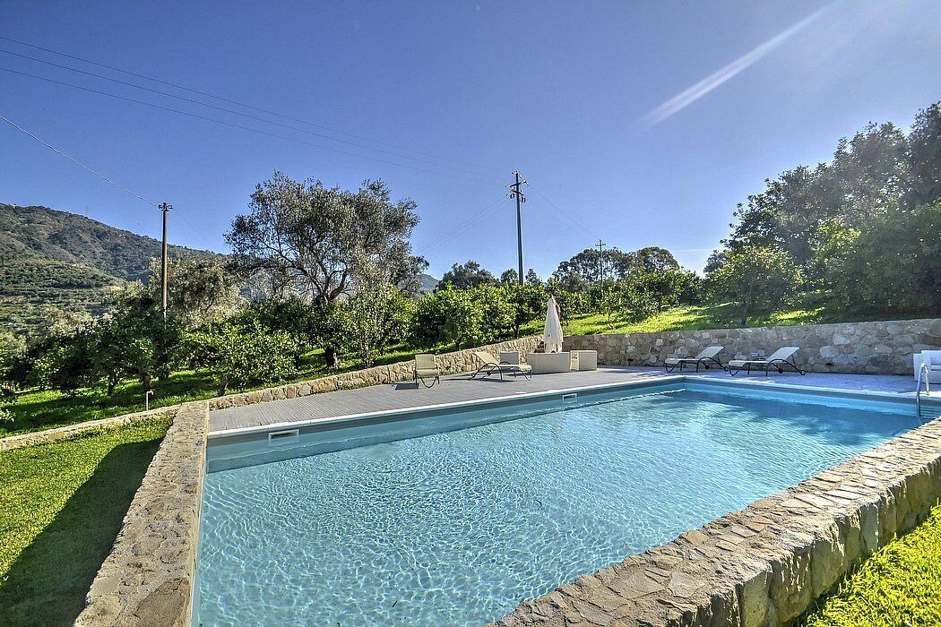 Photo of Outdoor in Mirto