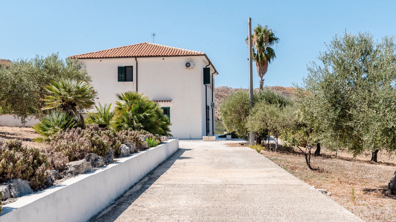 Photo of Outdoor in Montallegro