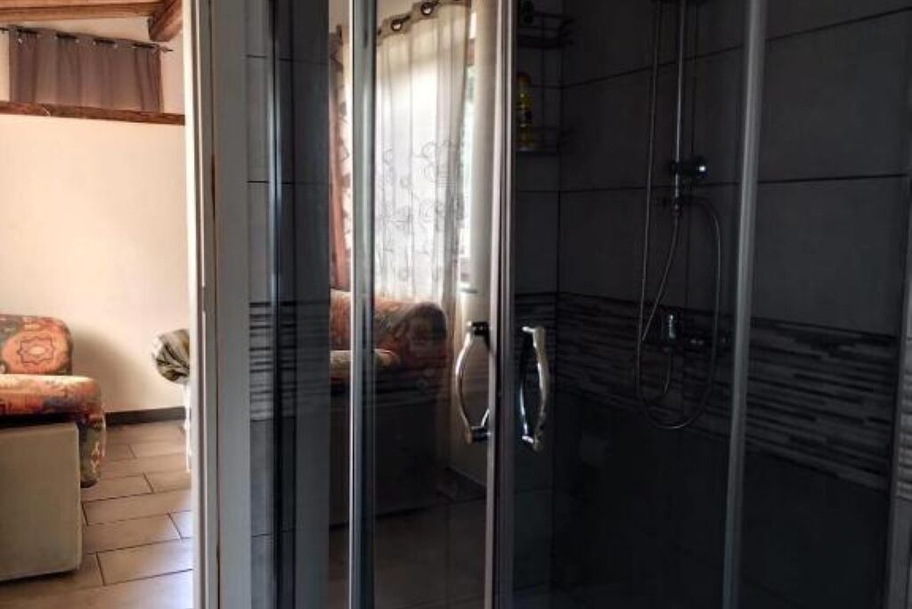 Photo of Bathroom in Pedara