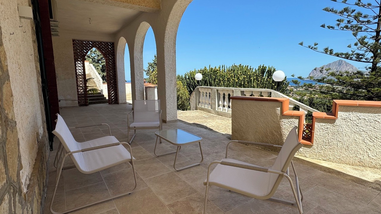Photo of Patio Balcony in Valderice