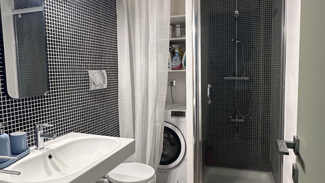 Photo of Bathroom in Picanello-Ognina-Barriera-Canalicchio
