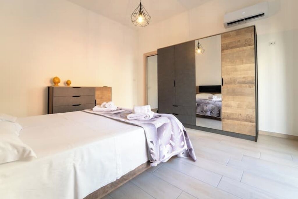 Photo of Bedroom in Barcellona Pozzo di Gotto