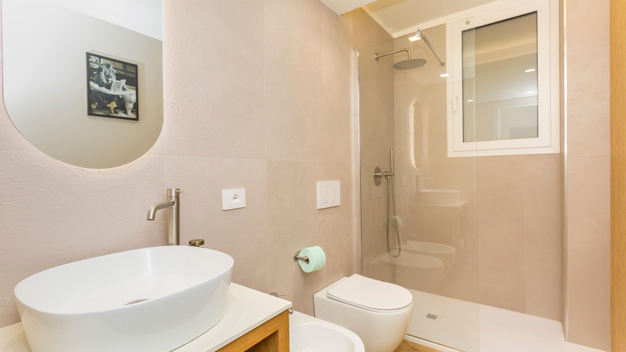 Photo of Bathroom in Borgo-Sanzio