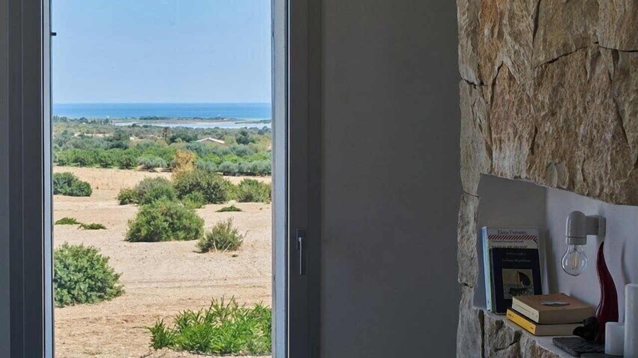 Photo of Others in Noto