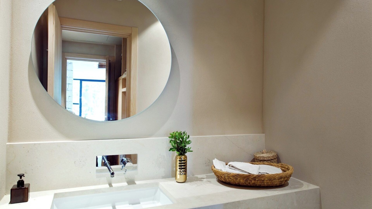 Photo of Bathroom in Avola
