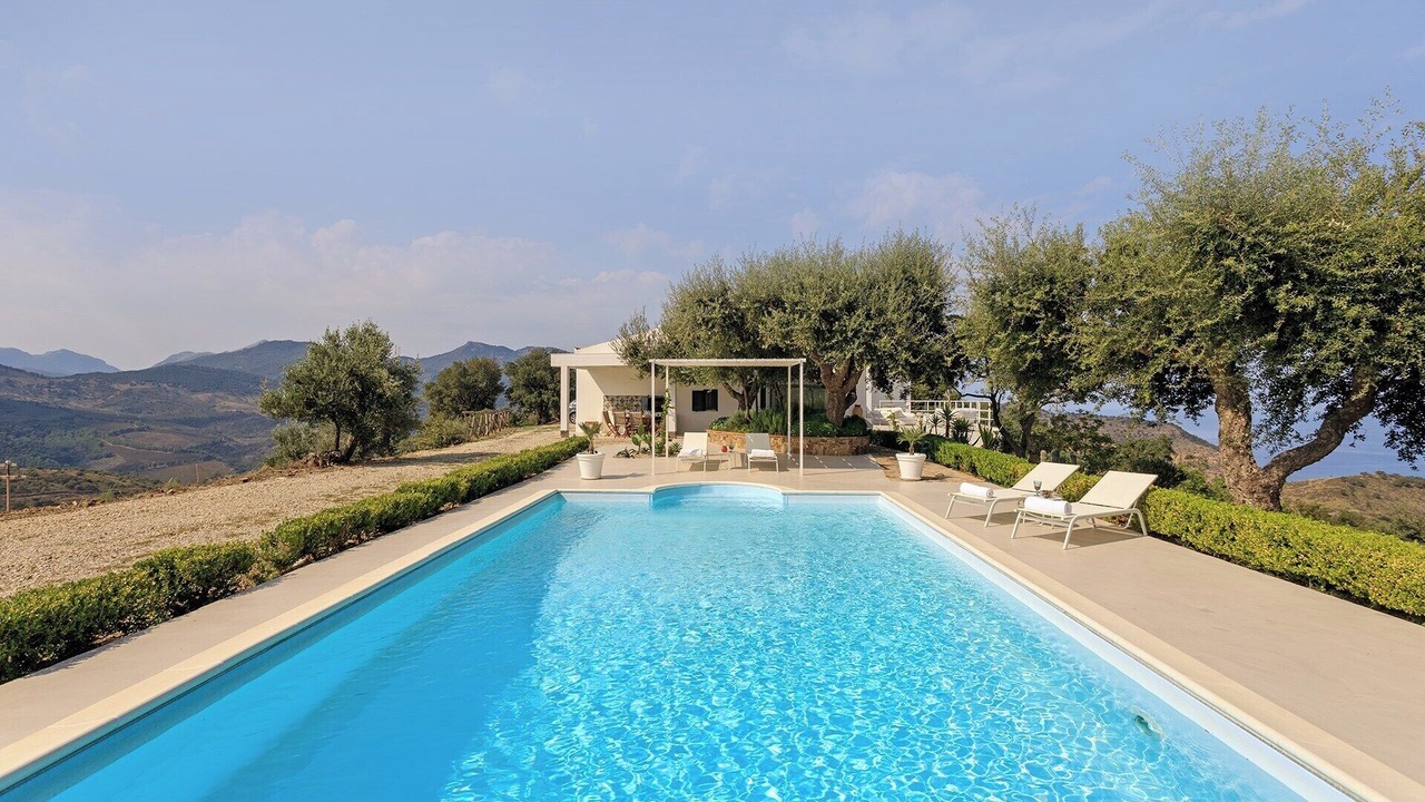 Photo of Outdoor in Pollina