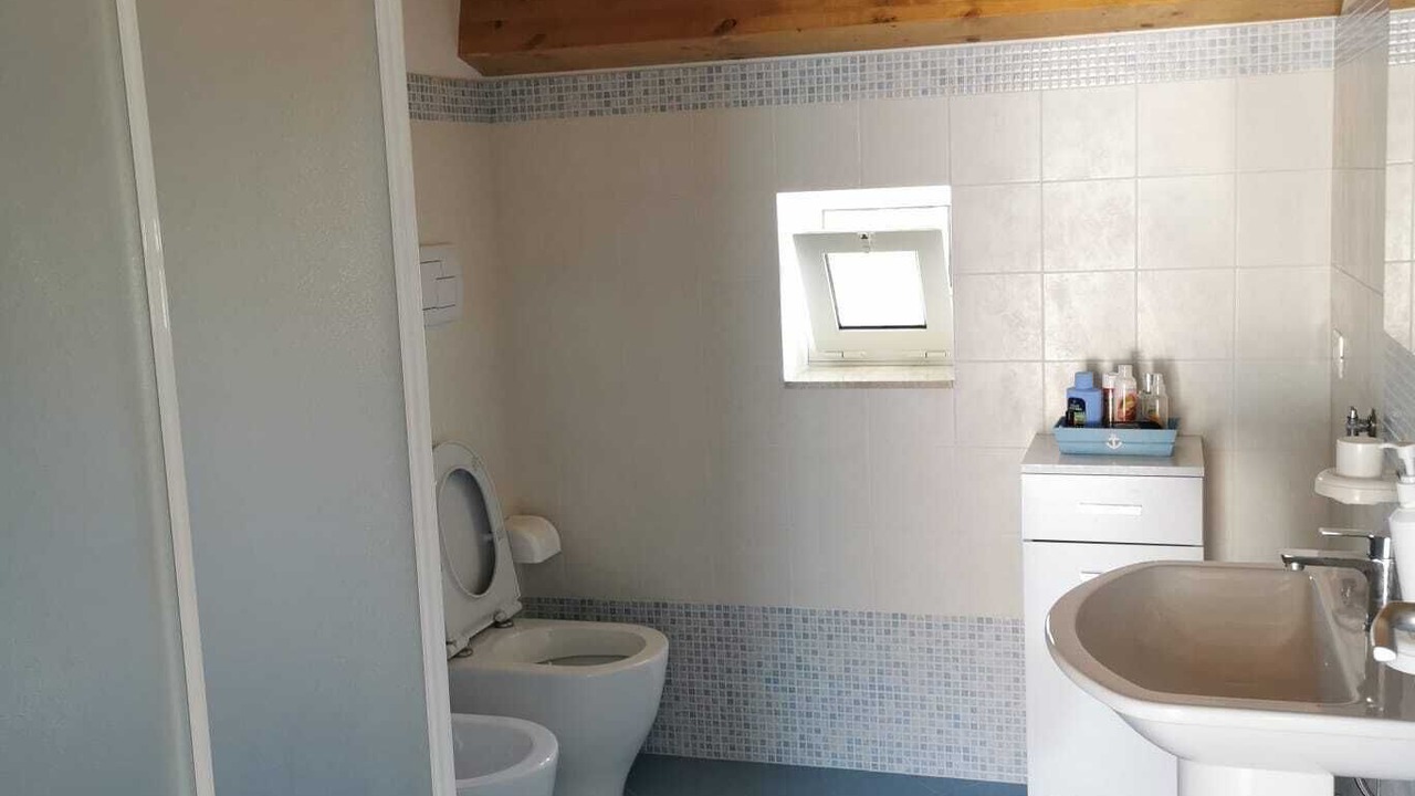 Photo of Bathroom in Granelli