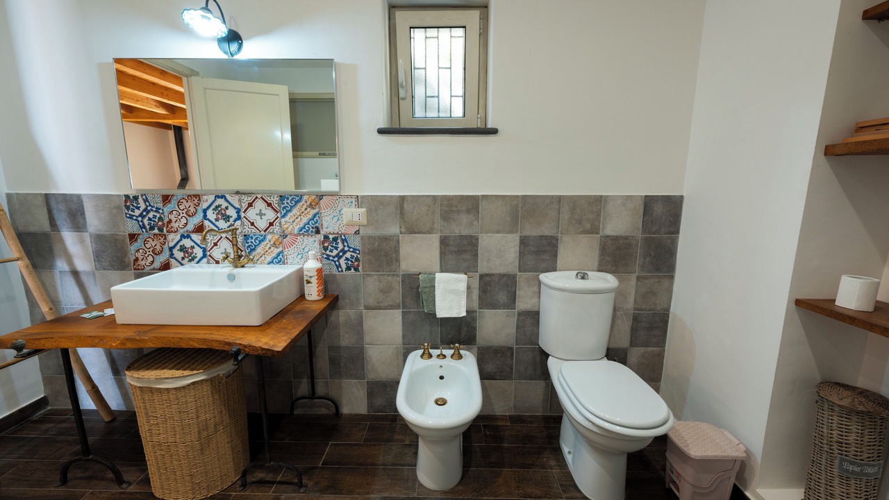 Photo of Bathroom in Puntalazzo