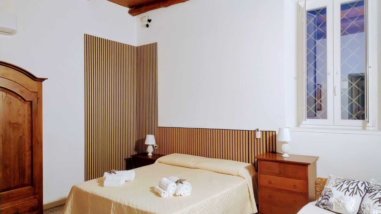 Photo of Bedroom in Porticello