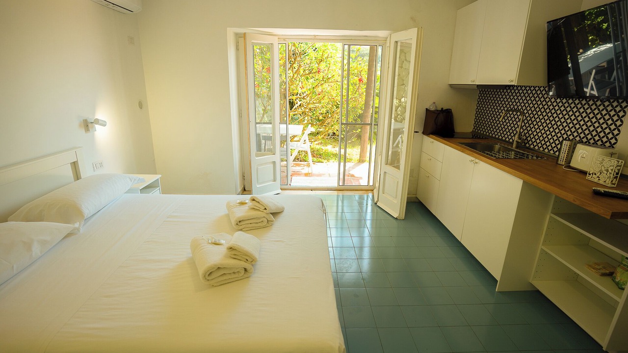 Photo of Bedroom in Forio