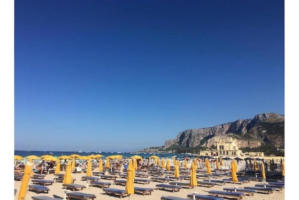 Photo of Others in Mondello