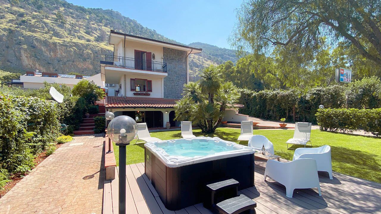 Photo of Outdoor in Palermo