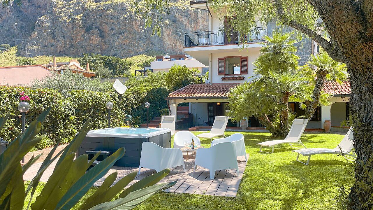 Photo of Outdoor in Palermo