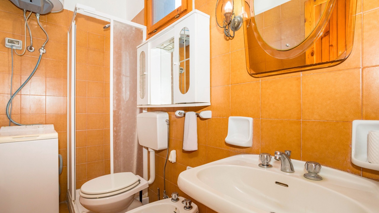 Photo of Bathroom in Recanati