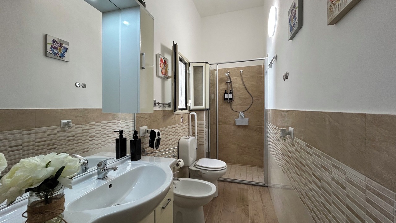 Photo of Bathroom in Santa Lucia