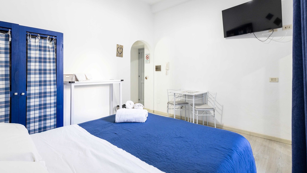 Photo of Bedroom in Lipari Historic Centre