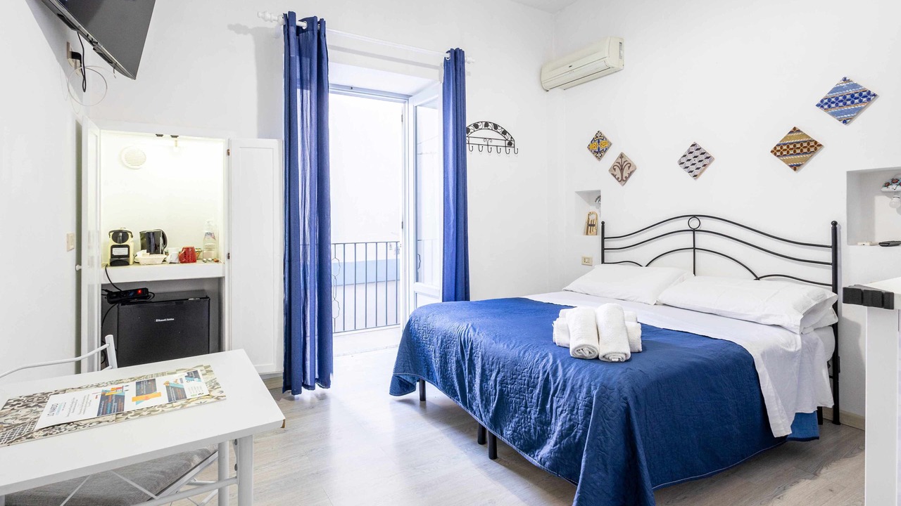 Photo of Bedroom in Lipari Historic Centre