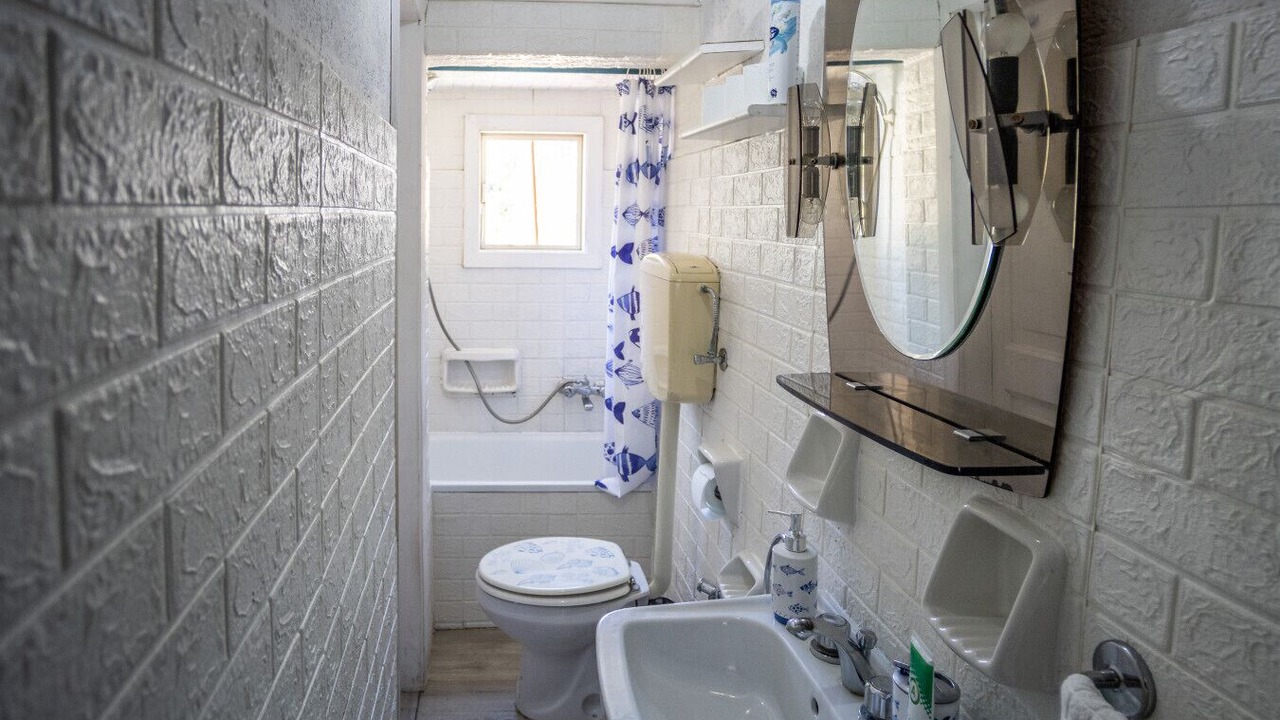 Photo of Bathroom in Itala