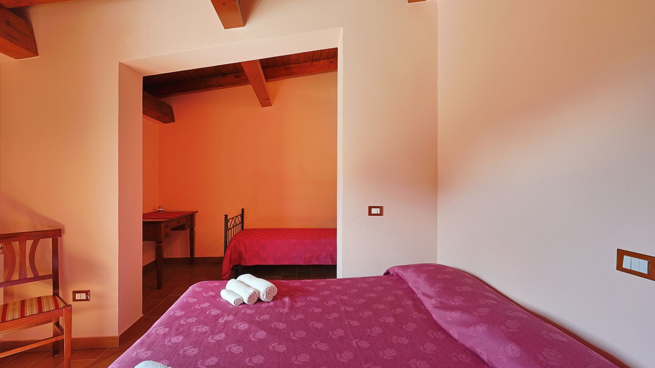 Photo of Bedroom in Patti