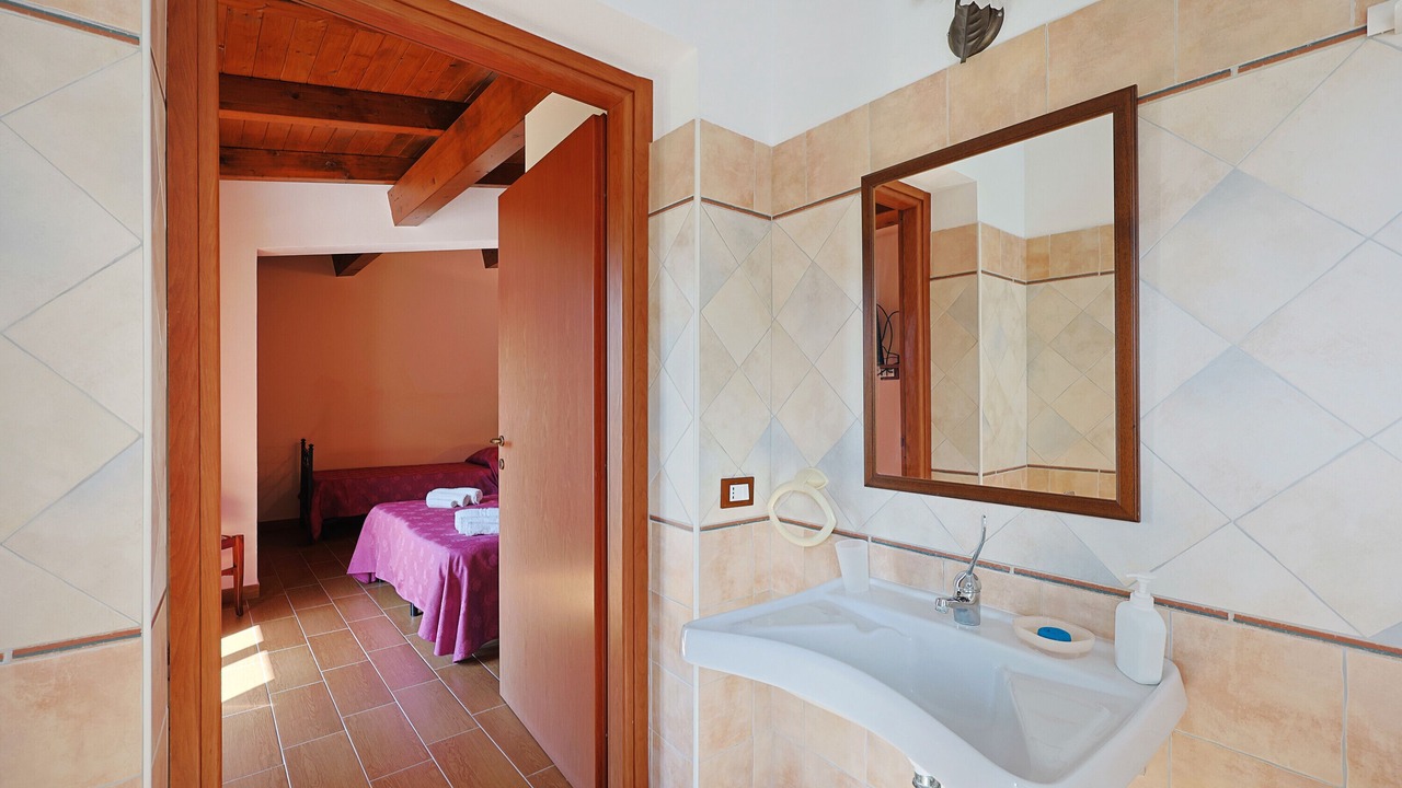 Photo of Bathroom in Patti