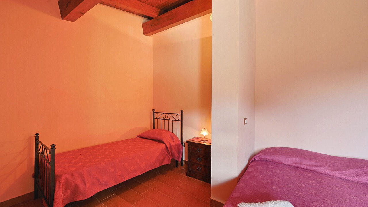 Photo of Bedroom in Patti
