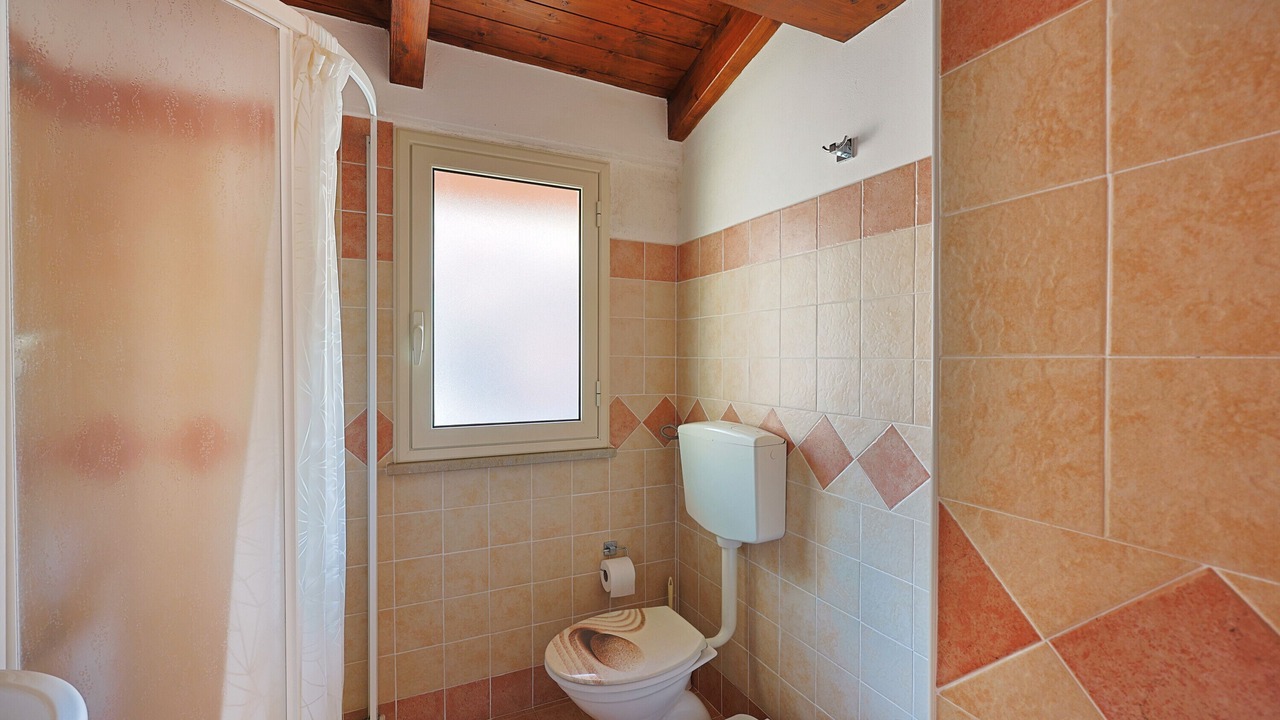 Photo of Bathroom in Patti