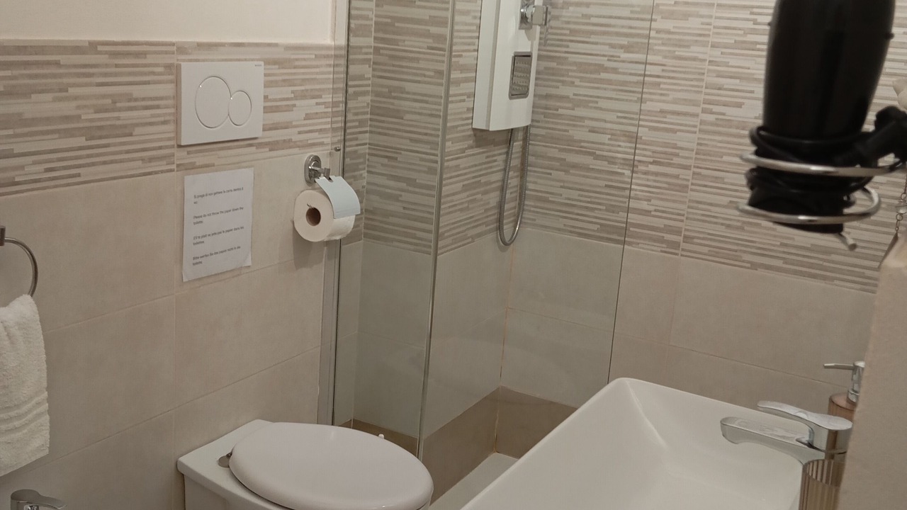 Photo of Bathroom in Pedara