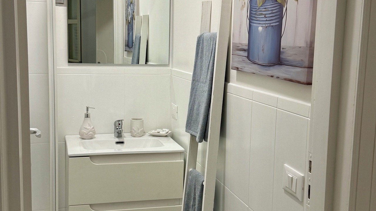 Photo of Bathroom in Mondello