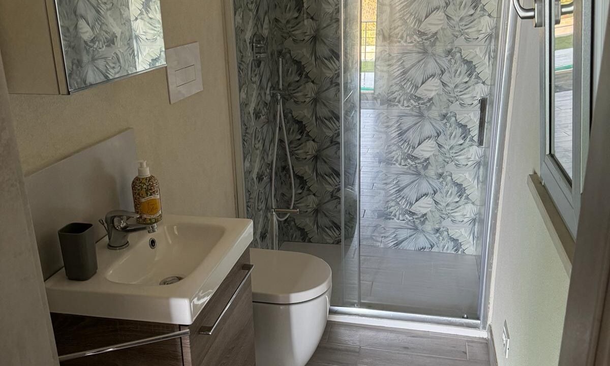 Photo of Bathroom in Brucoli