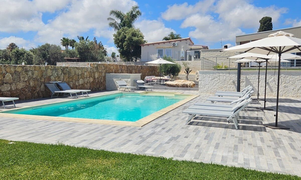 Photo of Outdoor in Brucoli