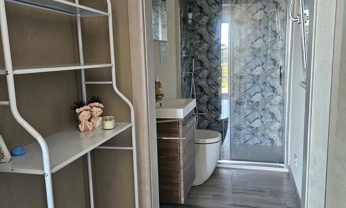 Photo of Bathroom in Brucoli