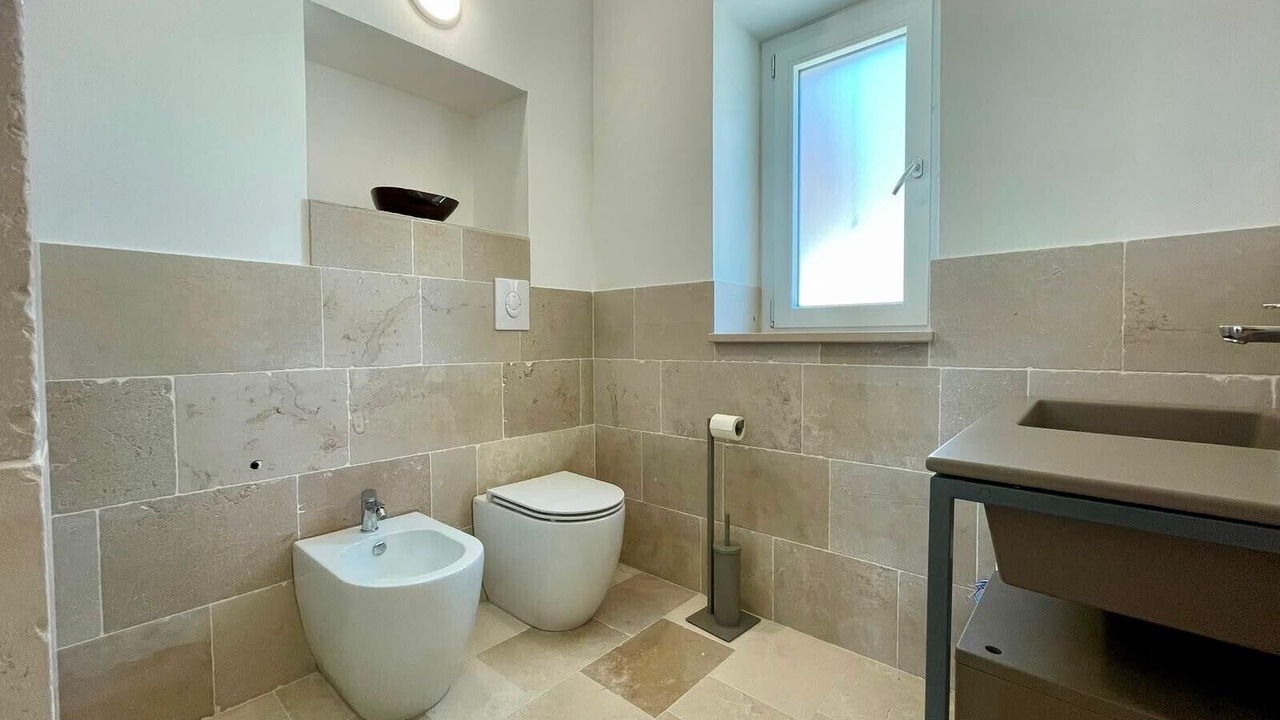 Photo of Bathroom in Roseto Capo Spulico